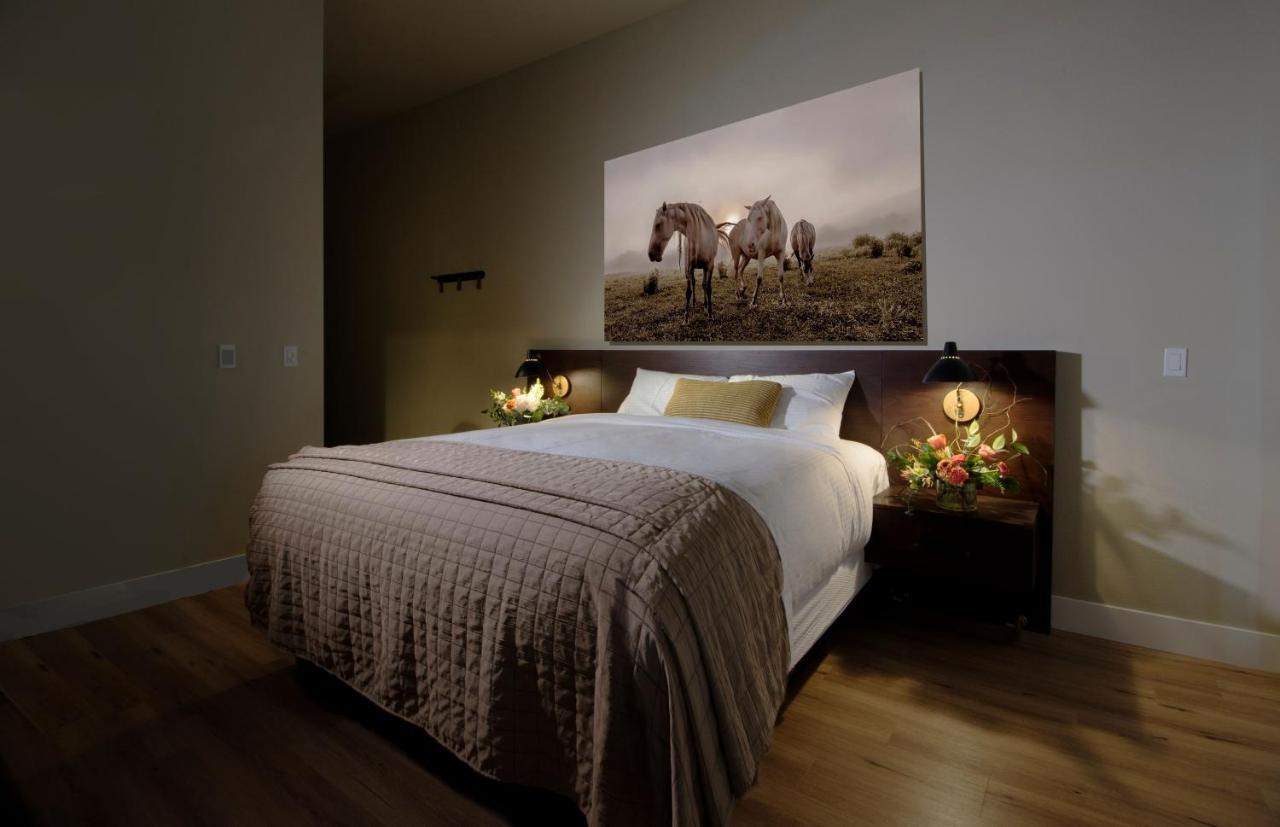 Gateway Hotel, Trademark Collection By Wyndham Copper Cove Subdivision Extérieur photo