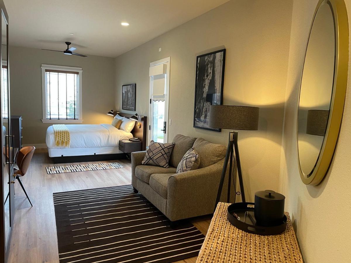 Gateway Hotel, Trademark Collection By Wyndham Copper Cove Subdivision Extérieur photo